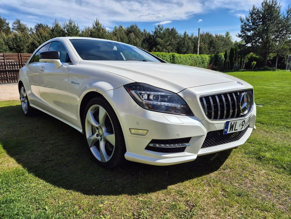 Mercedes-Benz CLS Mercedes-Benz cls 550 pakiet AMG V8 Biturbo