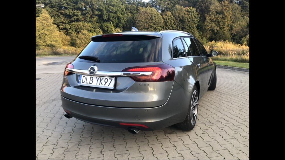 Opel Insignia 2.0T benzyna 250KM 400NM automat kombi lift salon polska