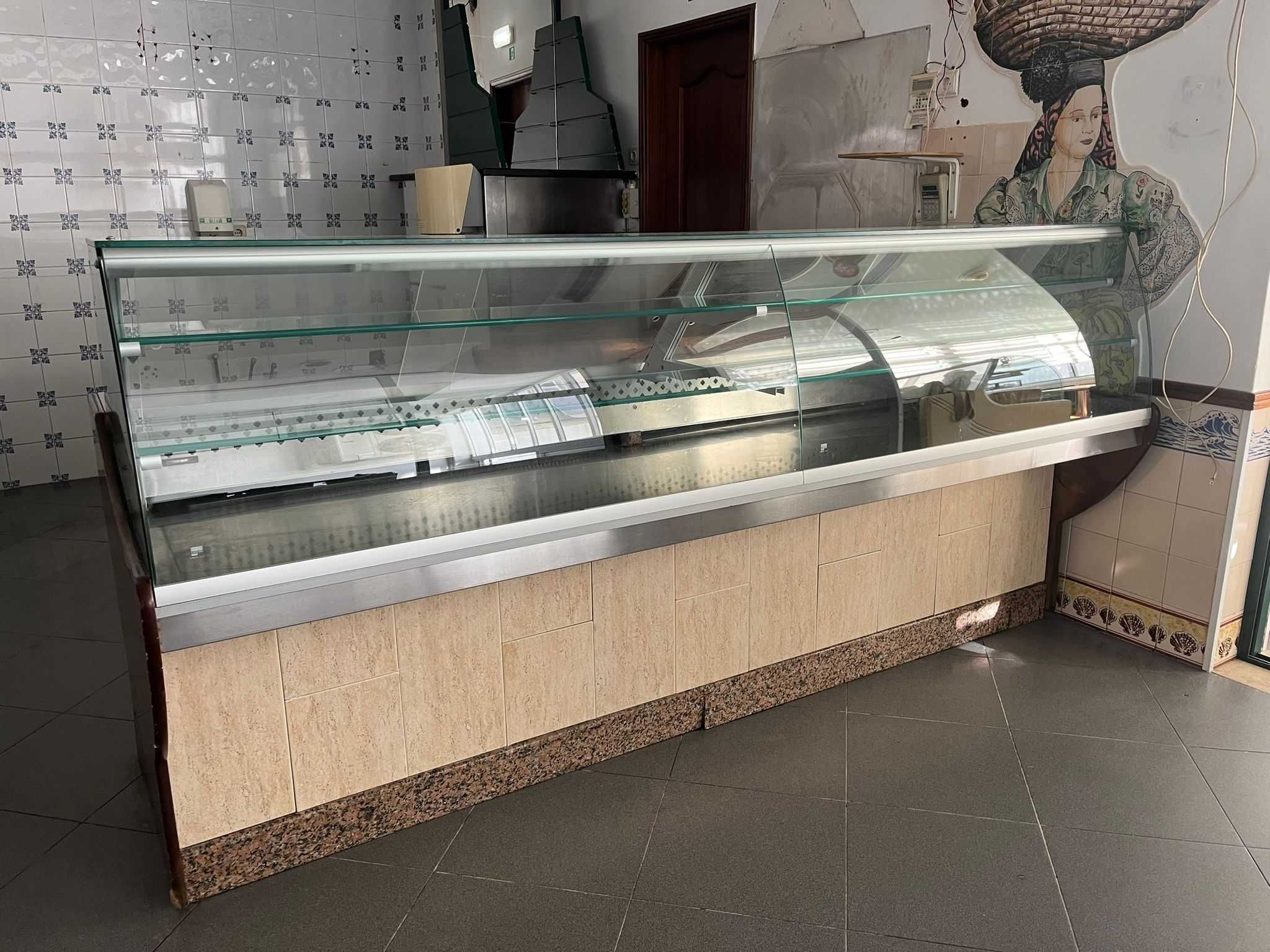 Vitrine para estabelecimento