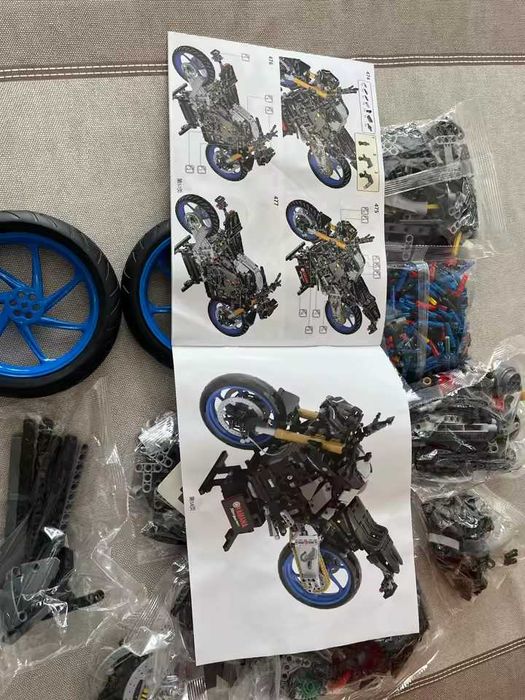 Réplica LEGO Yamaha MT10 SP – Novo por montar
