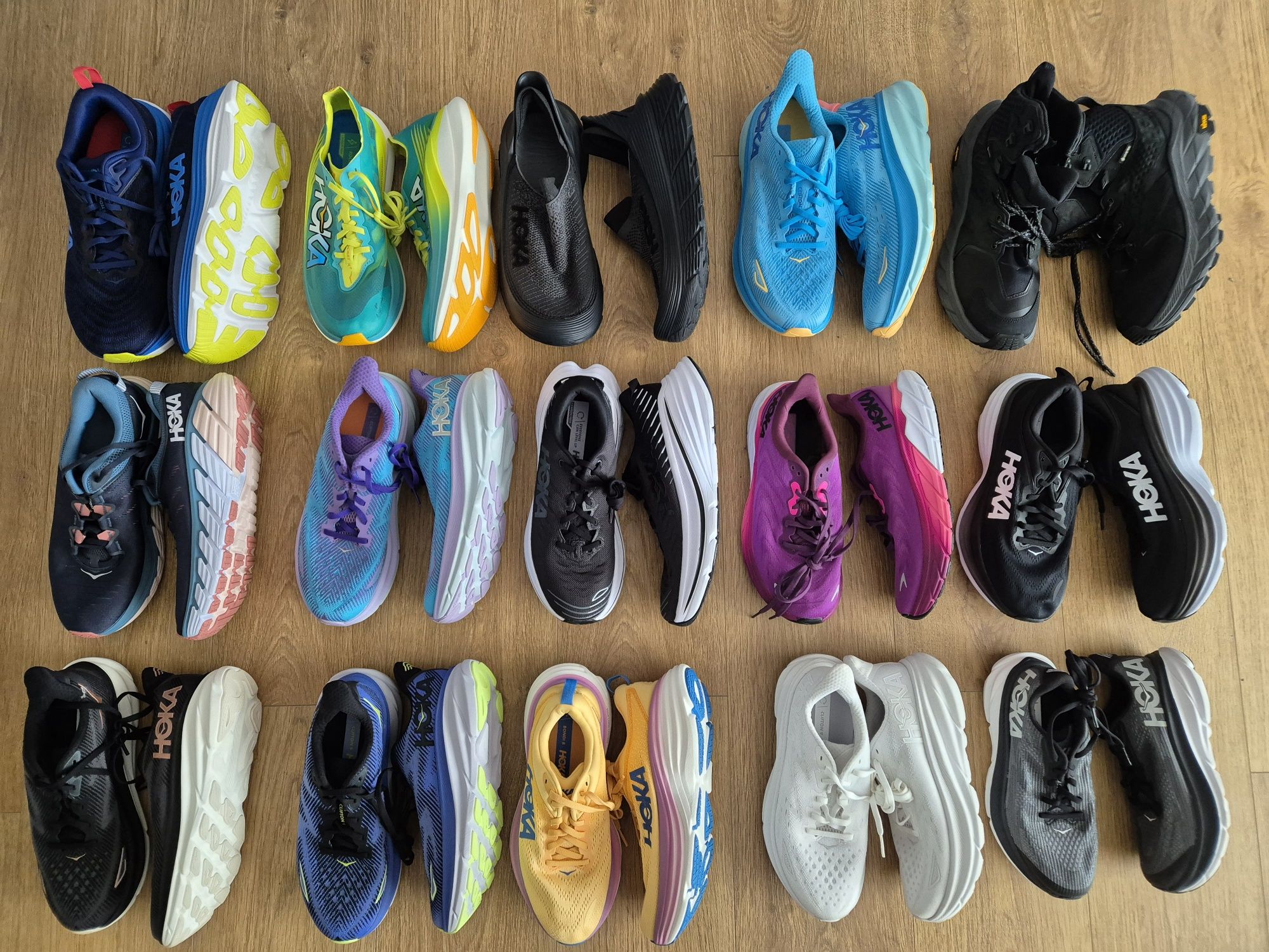 Кросівки Hoka оптом. Хока опт. Asics,  Nike бігові кросівки.  Оригінал