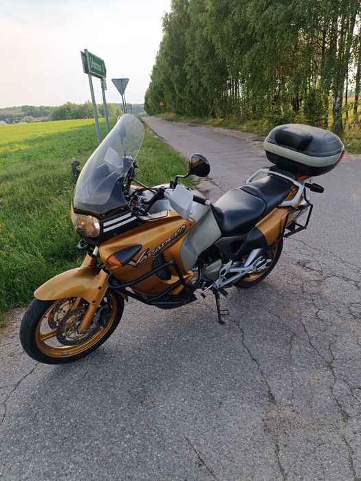 Honda Varadero XL 1000 sd01 sprzedam/ ZAMIENIĘ ZA QUADA Z HOMOLOGACJA
