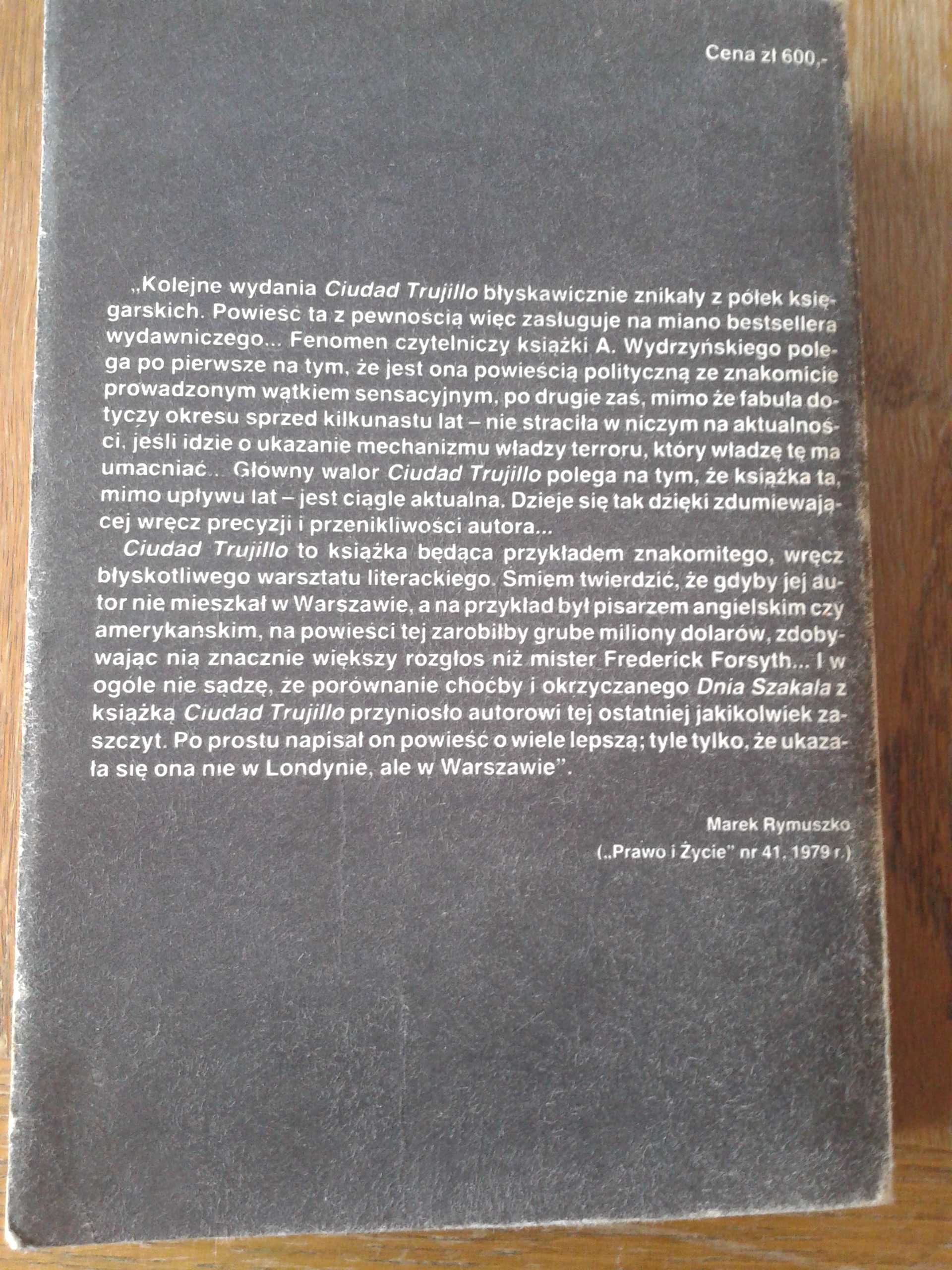 Książka Ciudad Trujillo Andrzej Wydrzyński