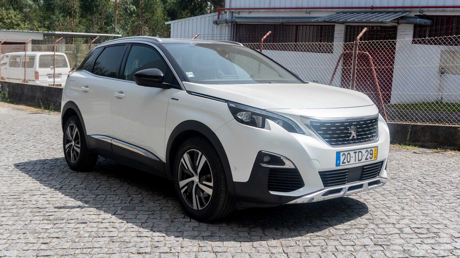 Peugeot 3008 GT Line / 1.6 Diesel 120cv – Auto – 2017 / 381.329 km