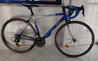 Bicicleta de estrada btwin 150€