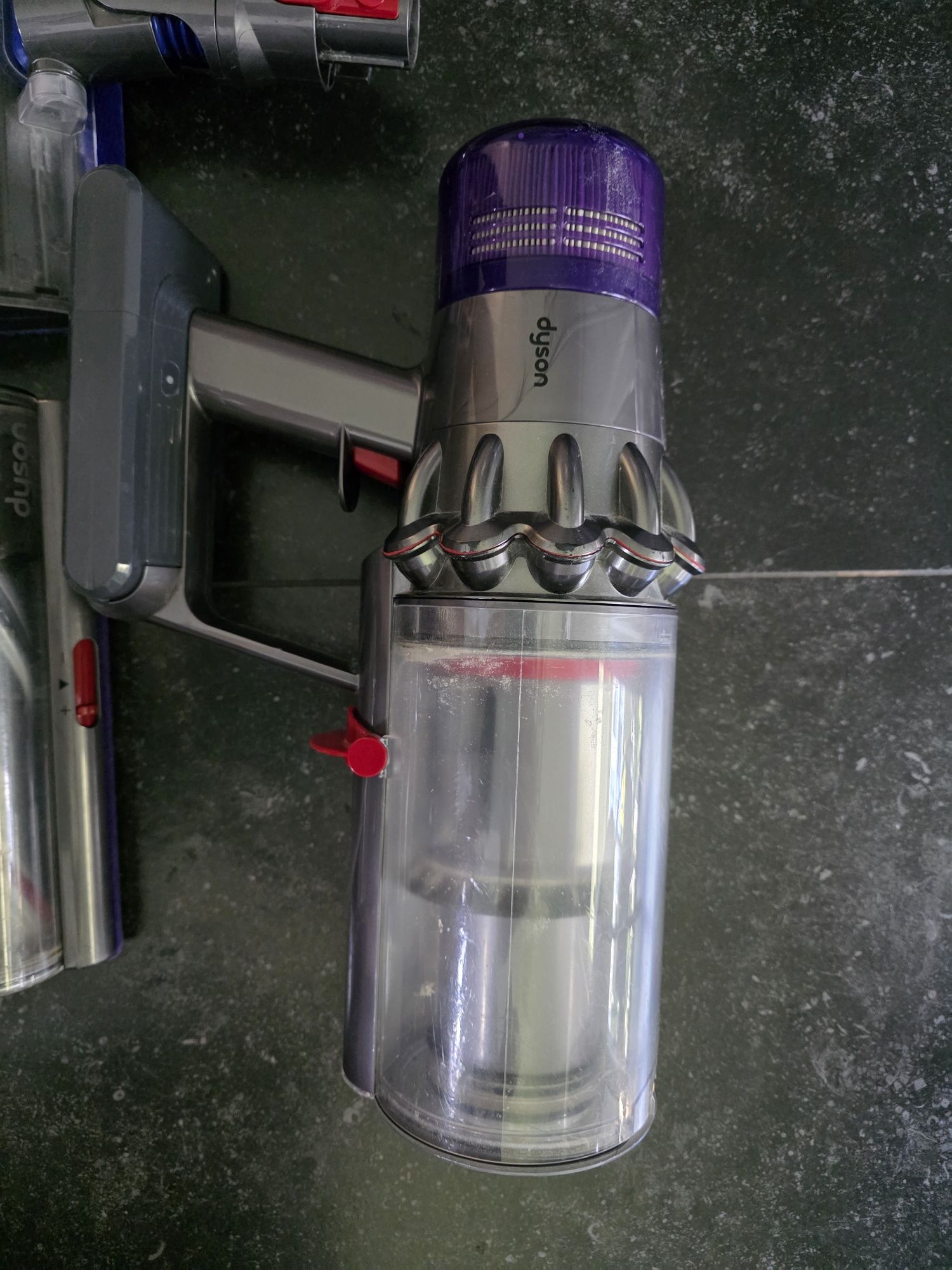 Dyson v11 absolute