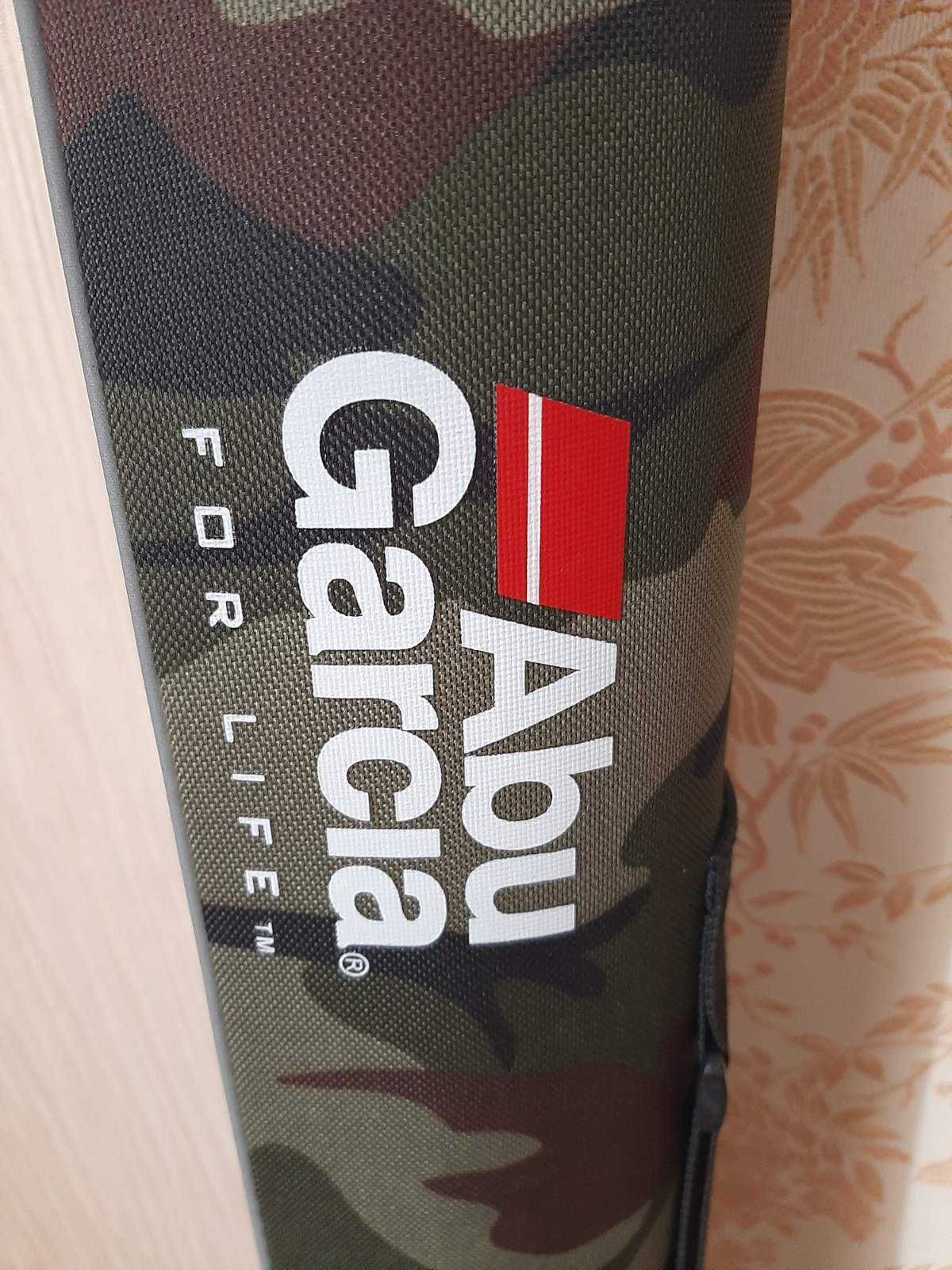 продам жосткий чехол для спининга Abu Garcia