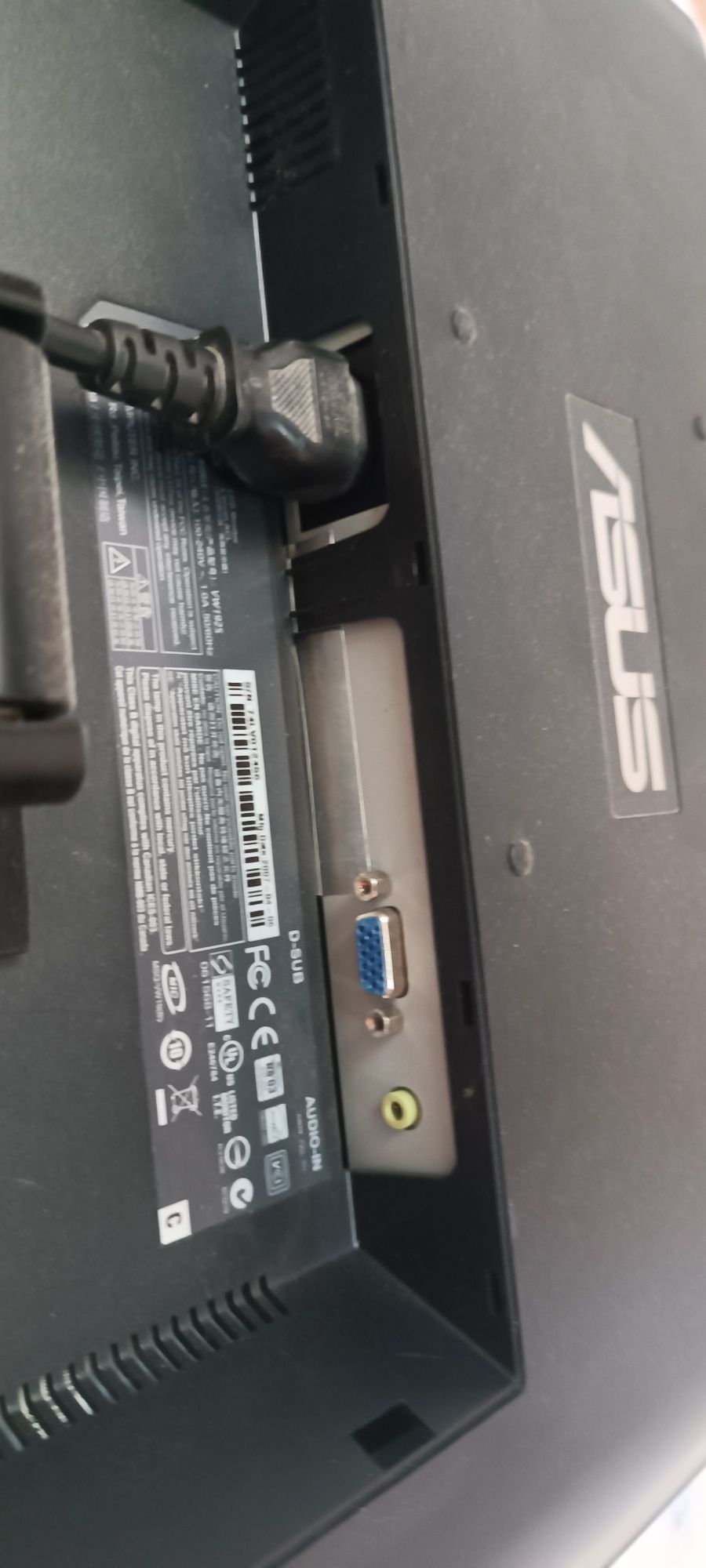 Monitor komputerowy 19 cali Asus