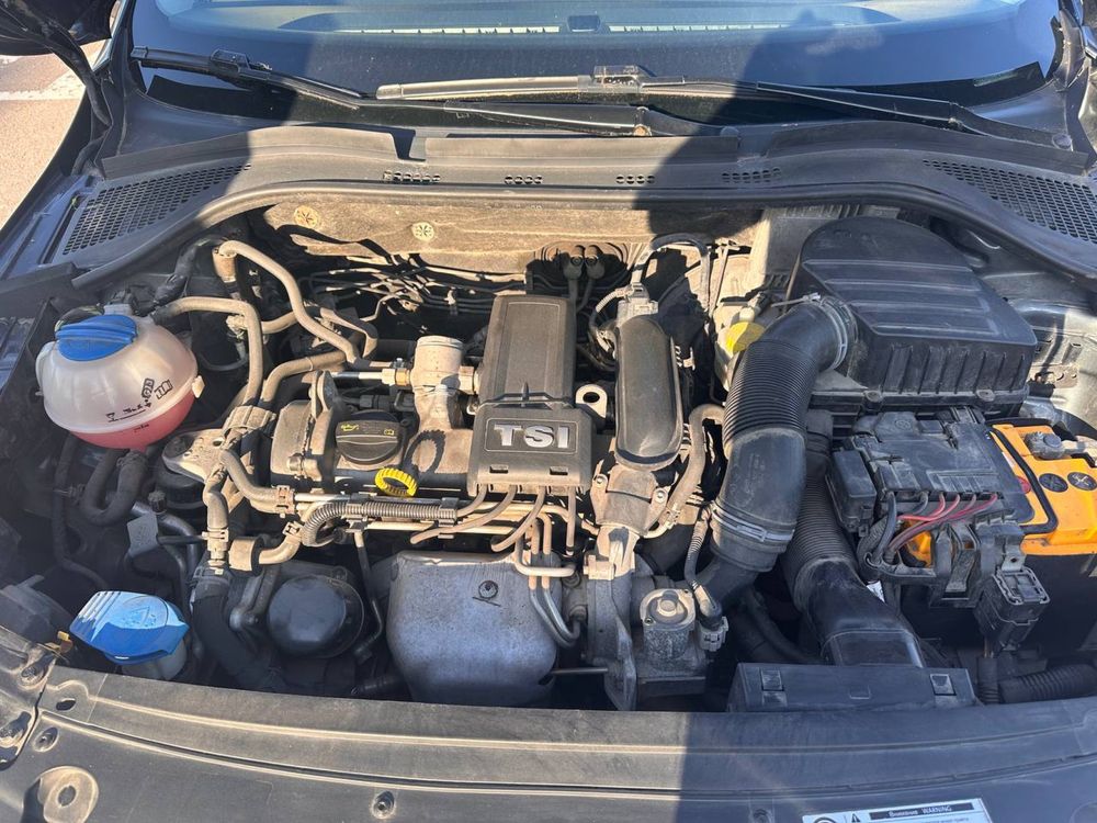 Продам SKODA RAPID 2014