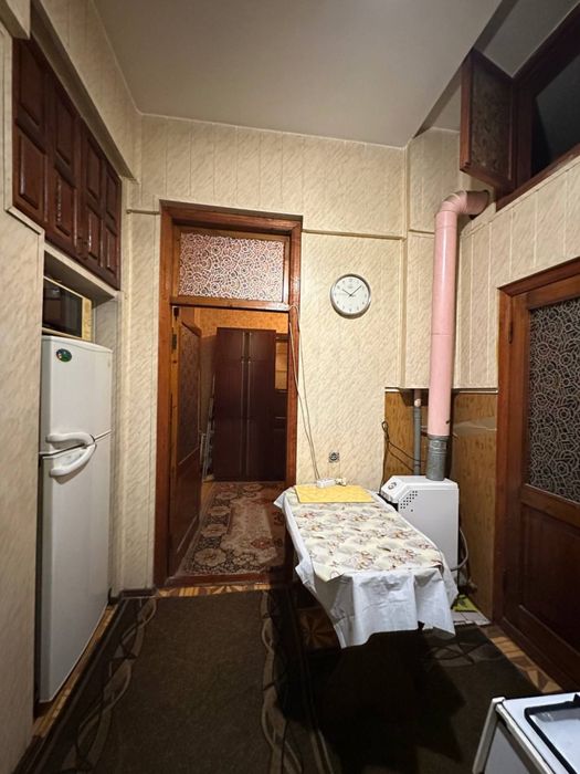 Продам 3-комн квартиру на Б.Хмельницкого, Молдаванка.