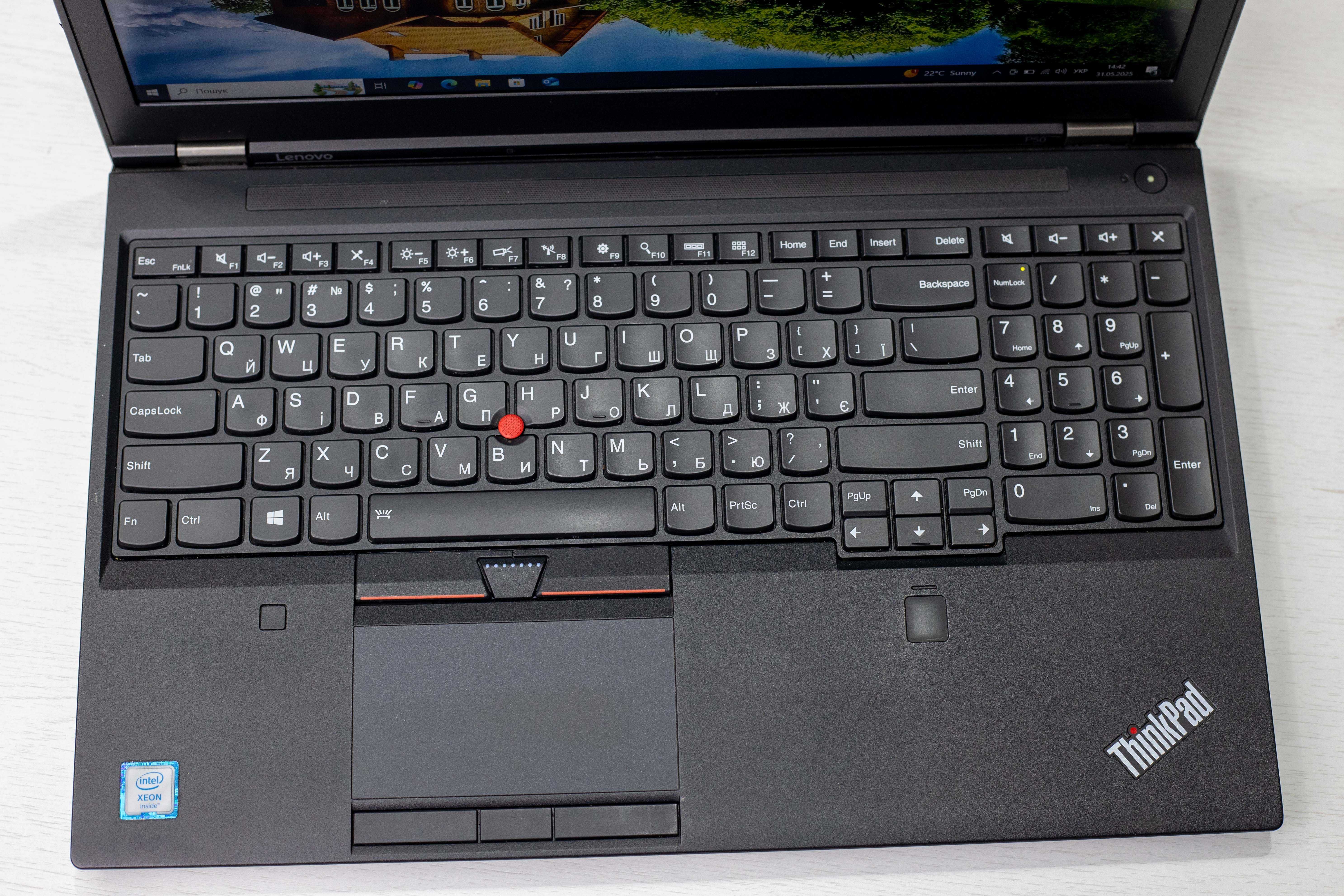 Lenovo ThinkPad P50 Xeon E3-1505 v5 16RAM 256SSD M2000M FHD IPS 15,6”