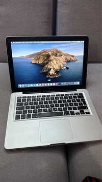 Laptop MacBook Apple + ładowarka - super stan !