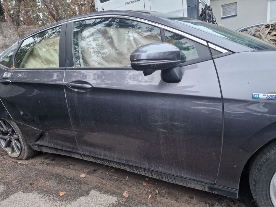 Двери правые Honda Clarity оригинал разборка