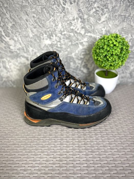 Lowa gore-tex ботинки 43-44 размер кожаные трекинговые синие