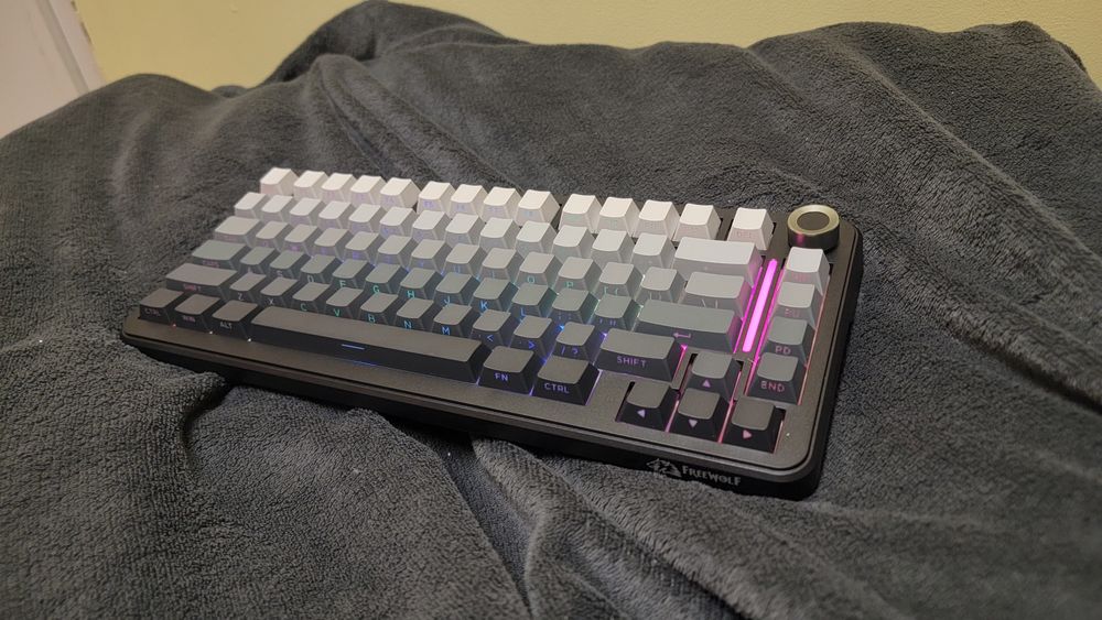 Klawiatura mechaniczna F75