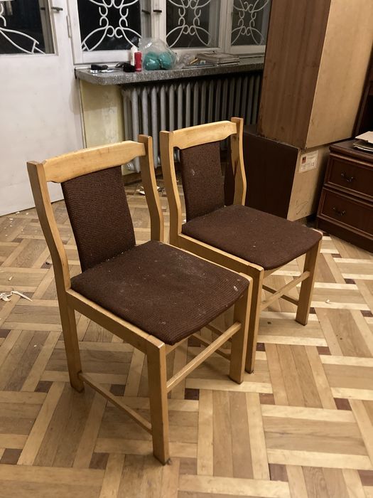Krzesła dwa vintage