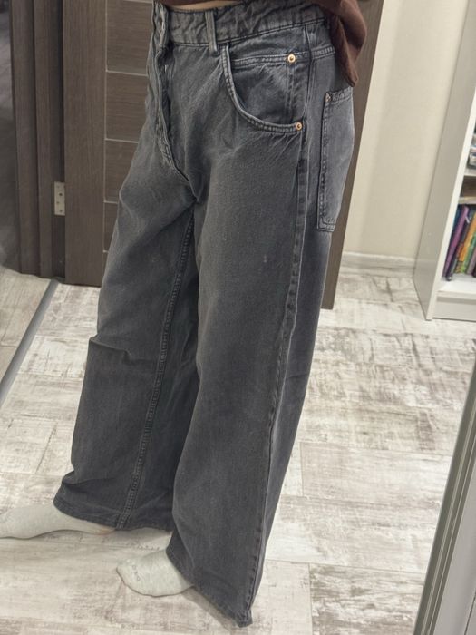 Джинси wide skate Bershka