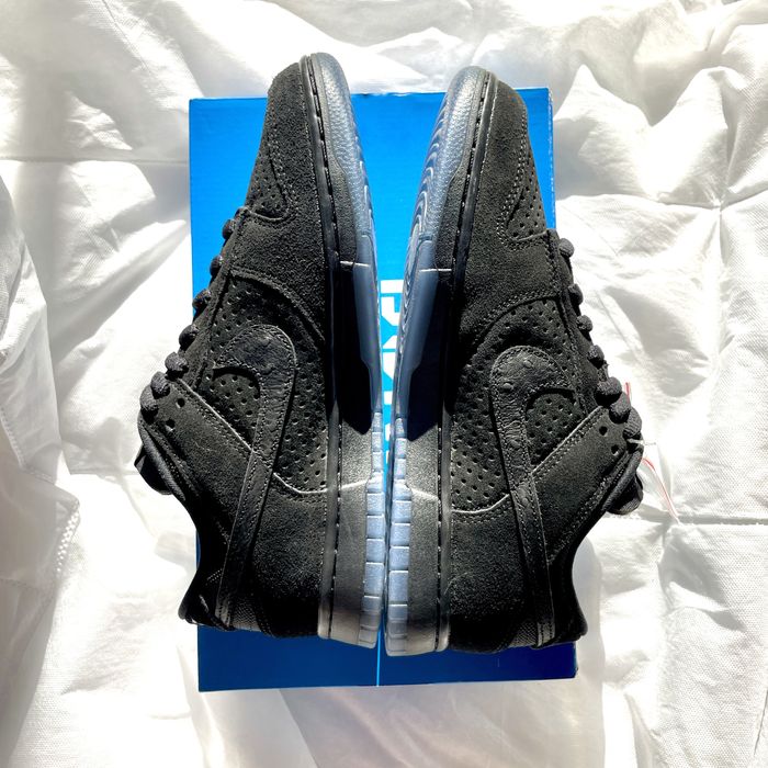 Nike Dunk Low SP x Undefeated 5-On-it Raro