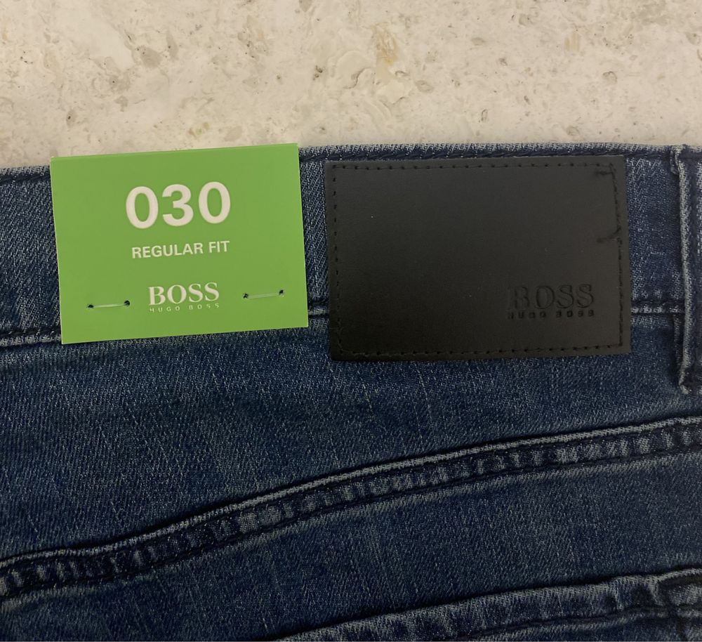 BOSS - nowe oryginalne jeansy męskie 35/34
