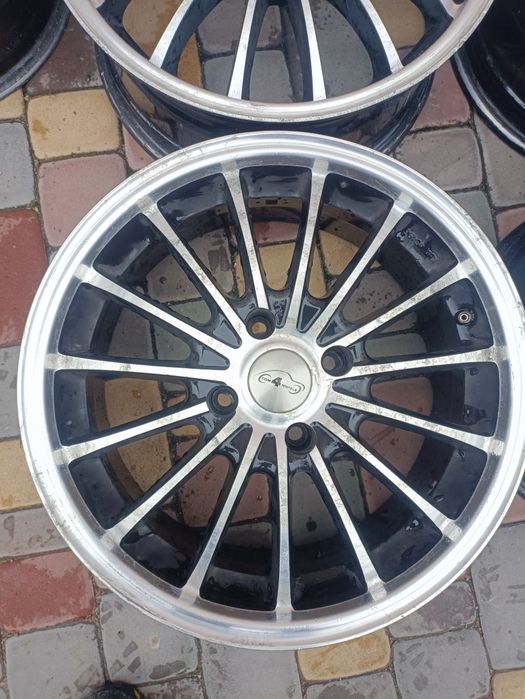 Диски литі 4/114.3 R17
