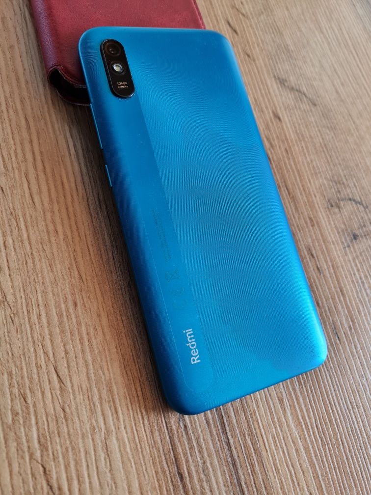 Смартфон Xiaomi Redmi 9AT