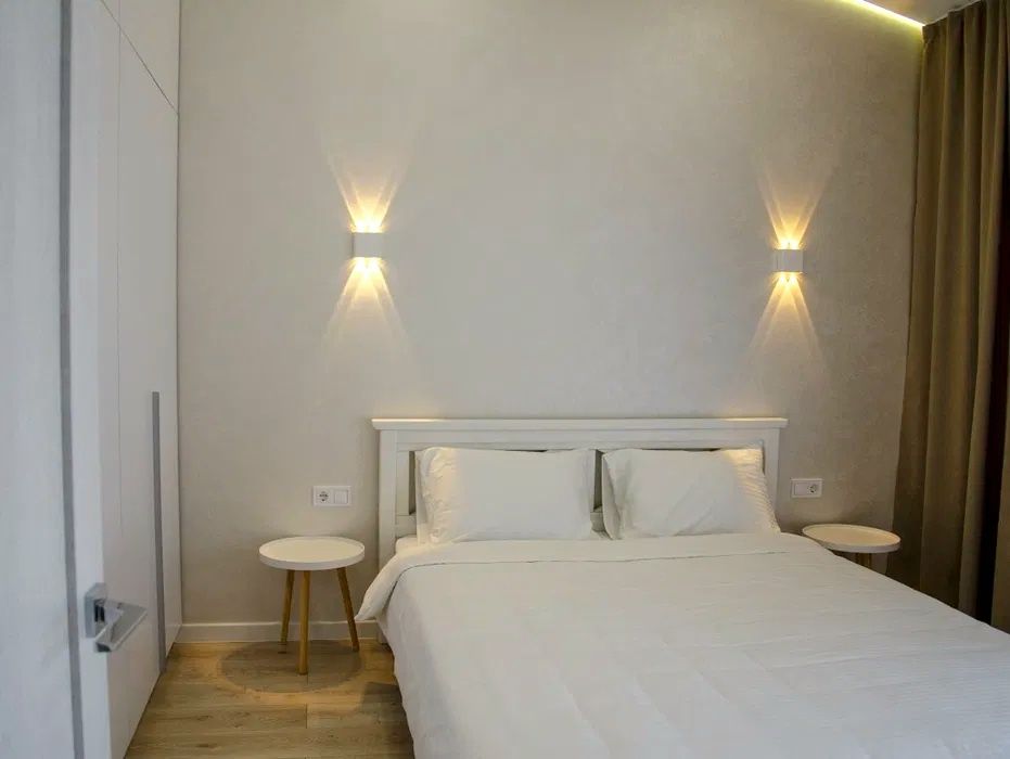 Продам Срочно! 2-х комн. НОВОСТРОЙ С РЕМОНТОМ !