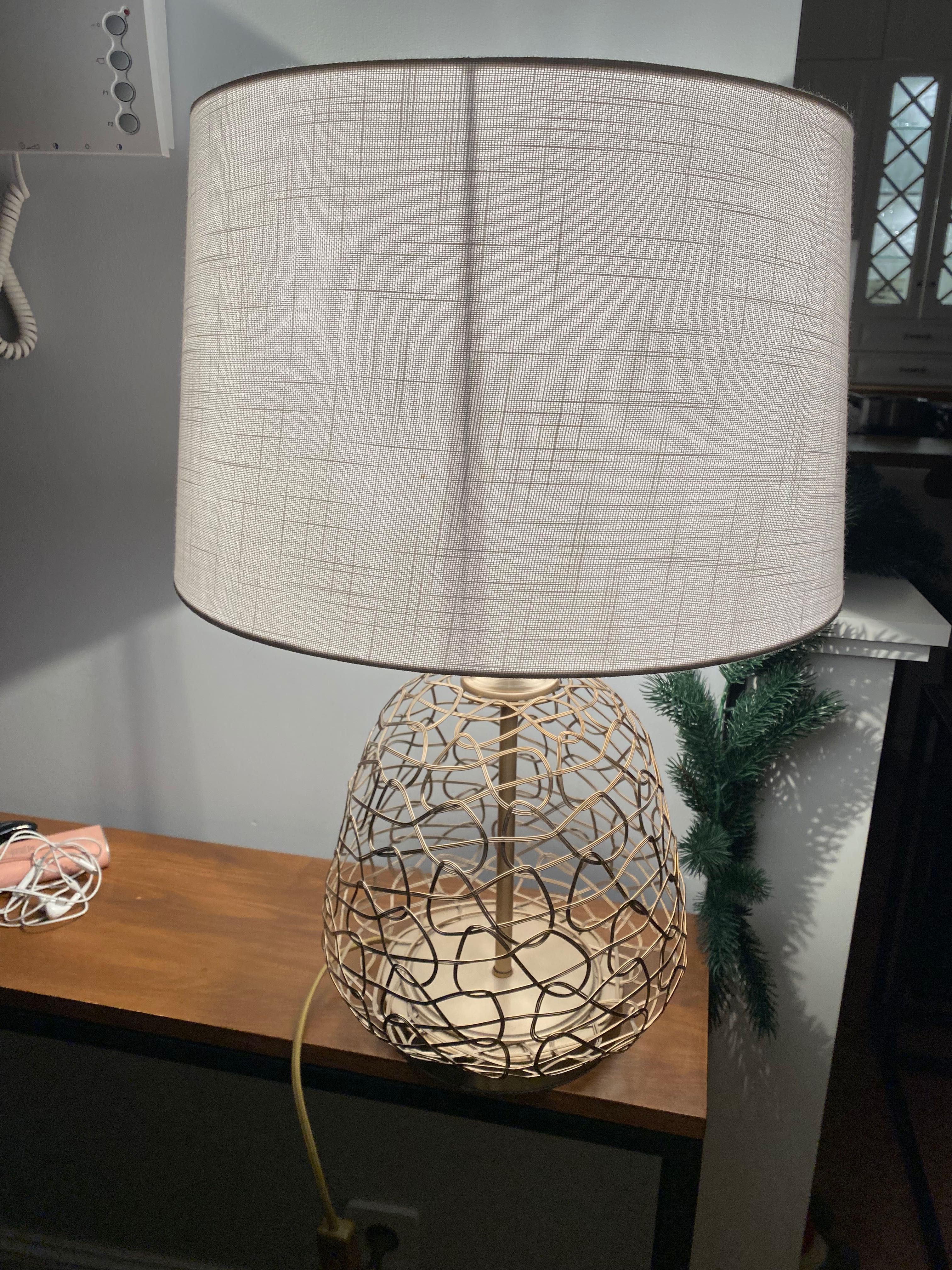 Lampa nocna duża złota ażurowa TK Maxx