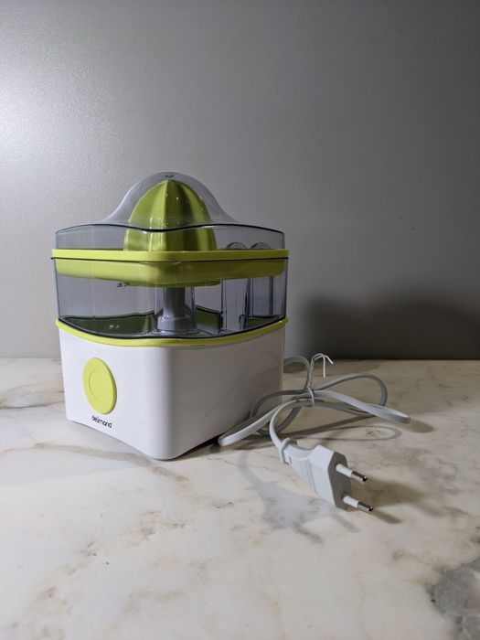 Соковижималка Delmano