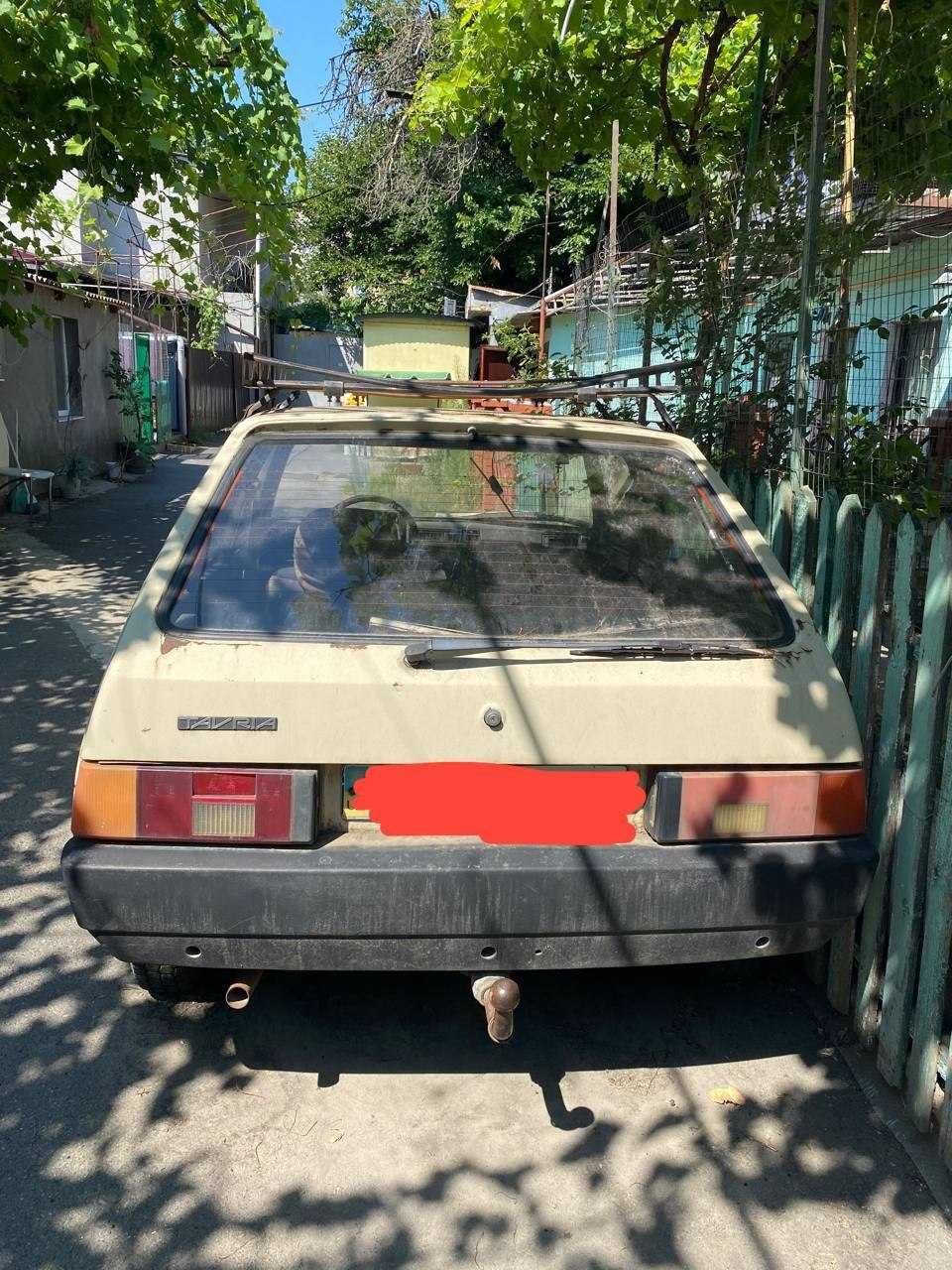 ЗАЗ-1102 «Таврія»