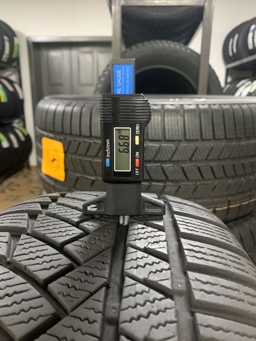 Комплект зимніх шин 225/50/17 94Н Continental Winter Contact TS850P