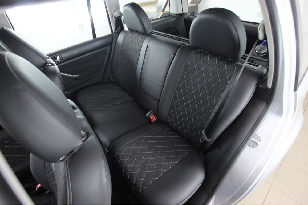 Авточохли Volkswagen Passat Golf Caddy Bora Touran T4 Polo Jetta Чехлы