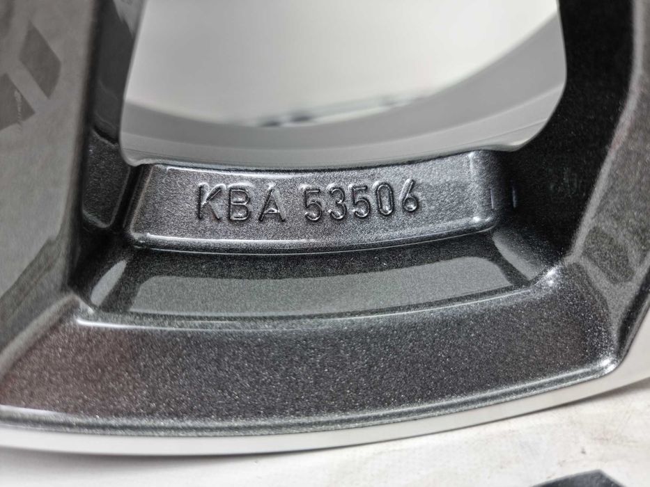 NOWE alufelgi TOYOTA 17" 5x114,3 Auris Corolla RAV-4 Previa - Grafit