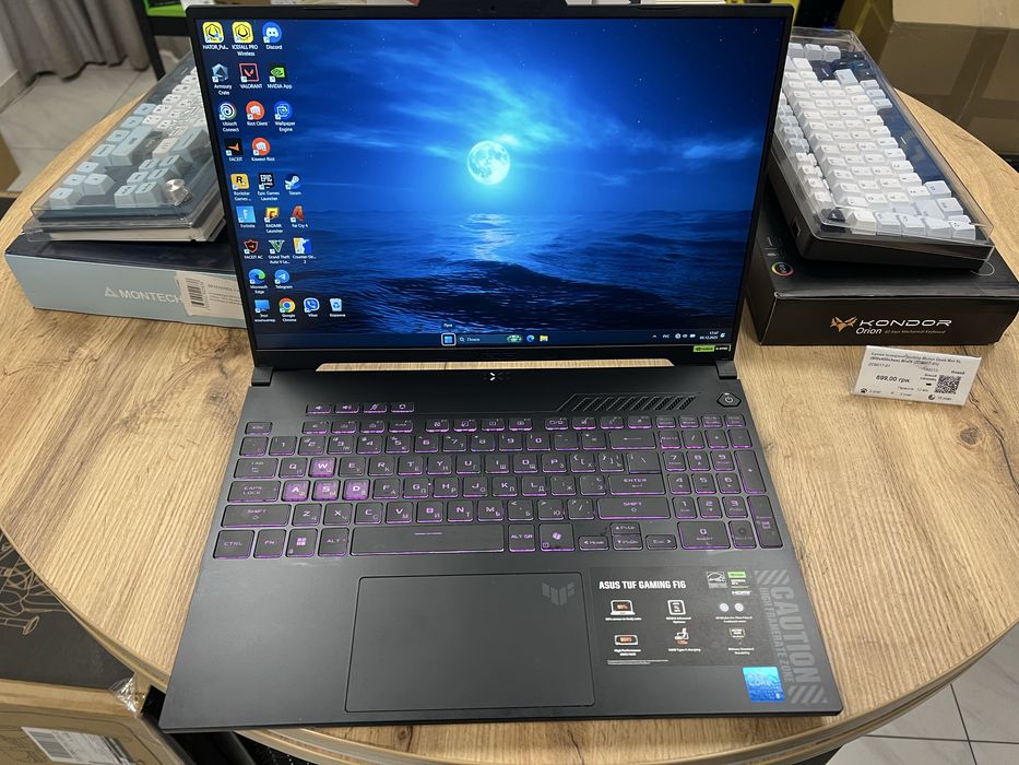 Игровой ноутбук (Ноутбук ASUS TUF F16 )идеальное состаяние