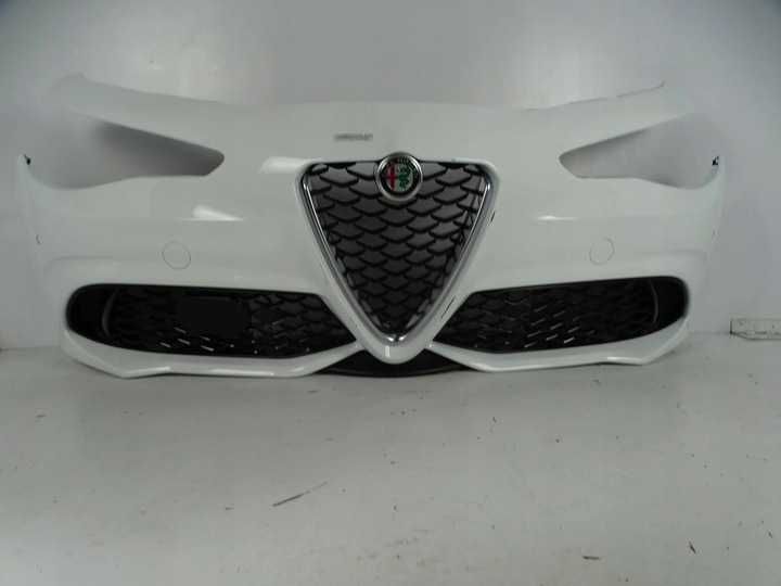 Alfa Romeo Giulia Quadrifoglio Бампер передний рестайл дорестайл