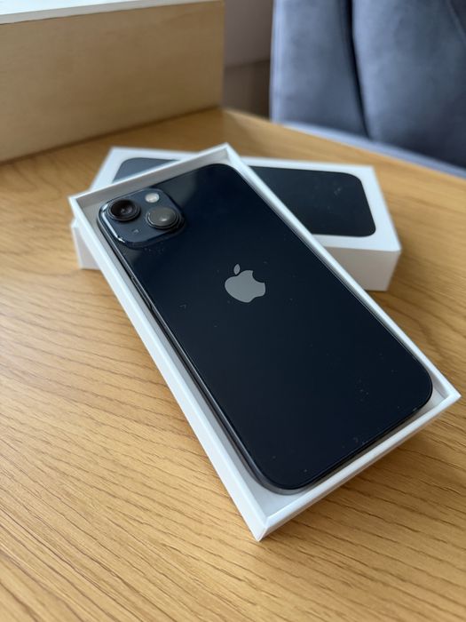 iPhone 13 północ 128GB