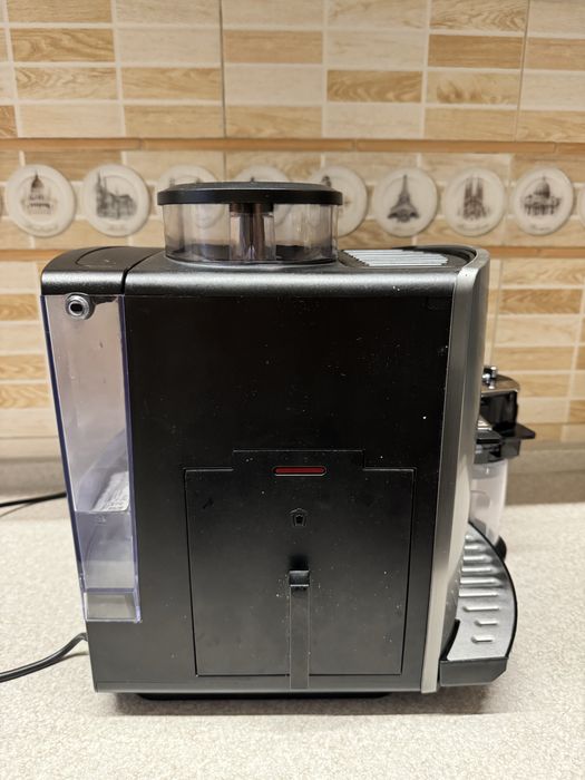 Кавоварка KRUPS late Smart EA860E кофемашина з Bluetooth