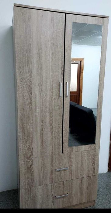 Liquidação de Ropeiro de 2 portas e duas gavetas, frete grátis