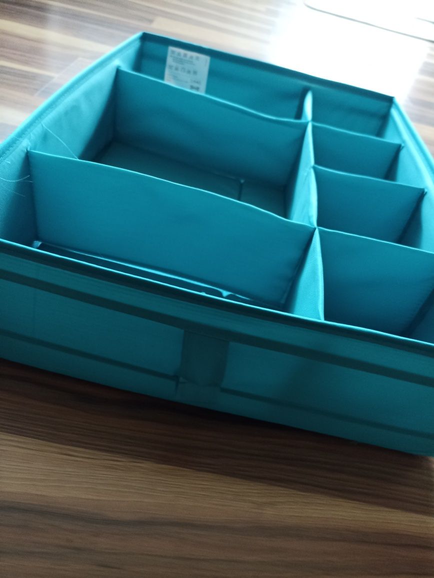 Organizer, pudełko z przegrodami - 2 sztuki