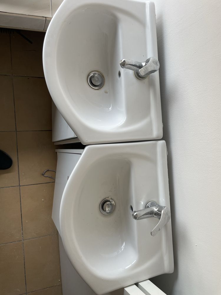 Umywalka mala szafka z umywalka
