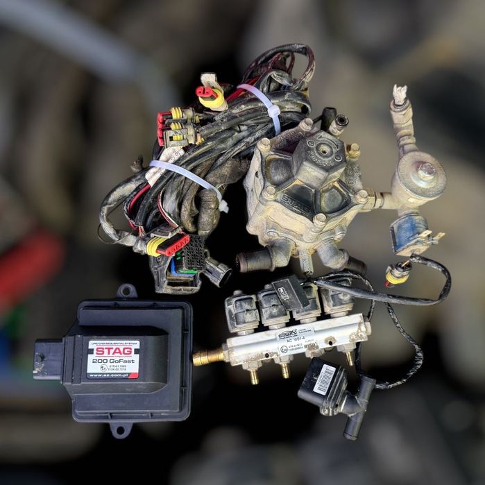 Підкапотний комплект ГБО Stag 200 GoFast