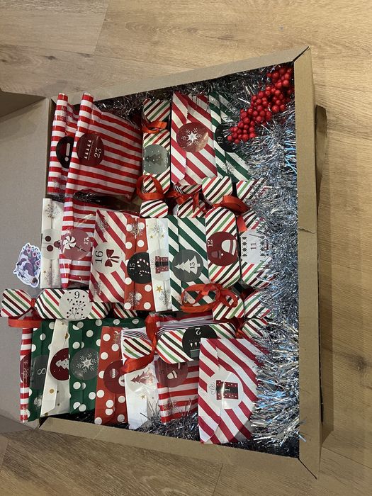 Kalendarz adwentowy Hobby Horse 24 okienka