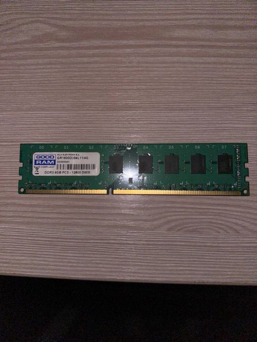 goodram DDR3  4 gb 2шт