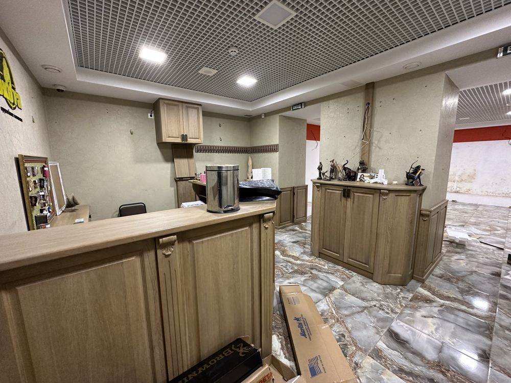 Продаю нежилое помещение ул Лягина 400м2