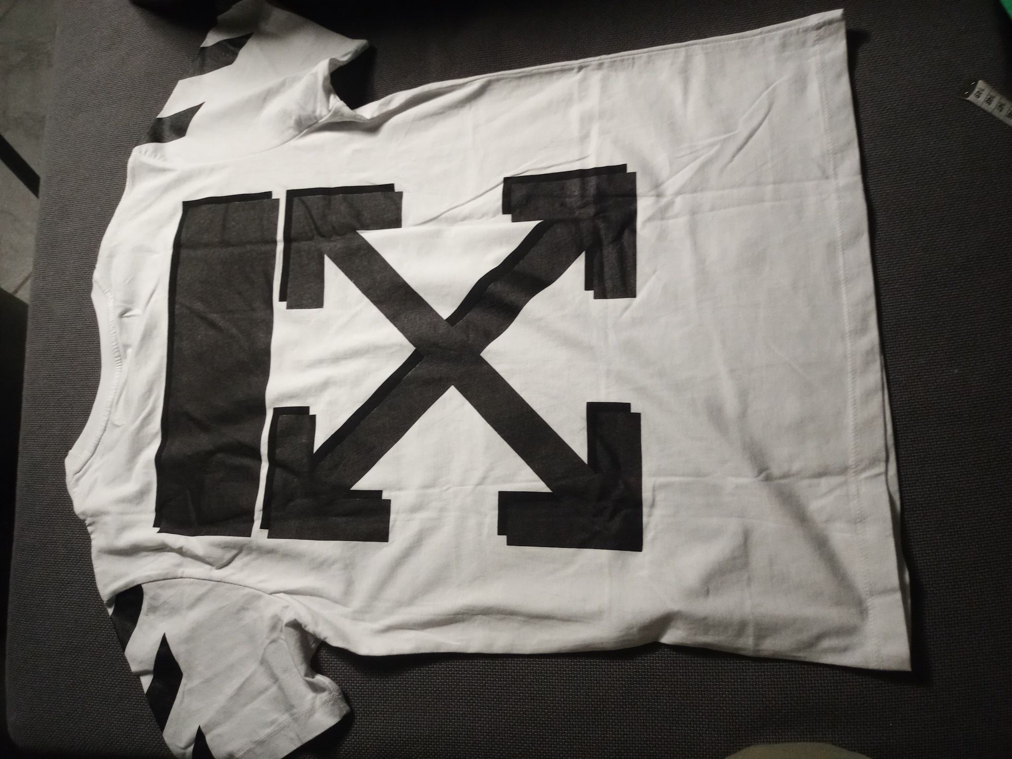 T-shirt firmy OFF-WHITE