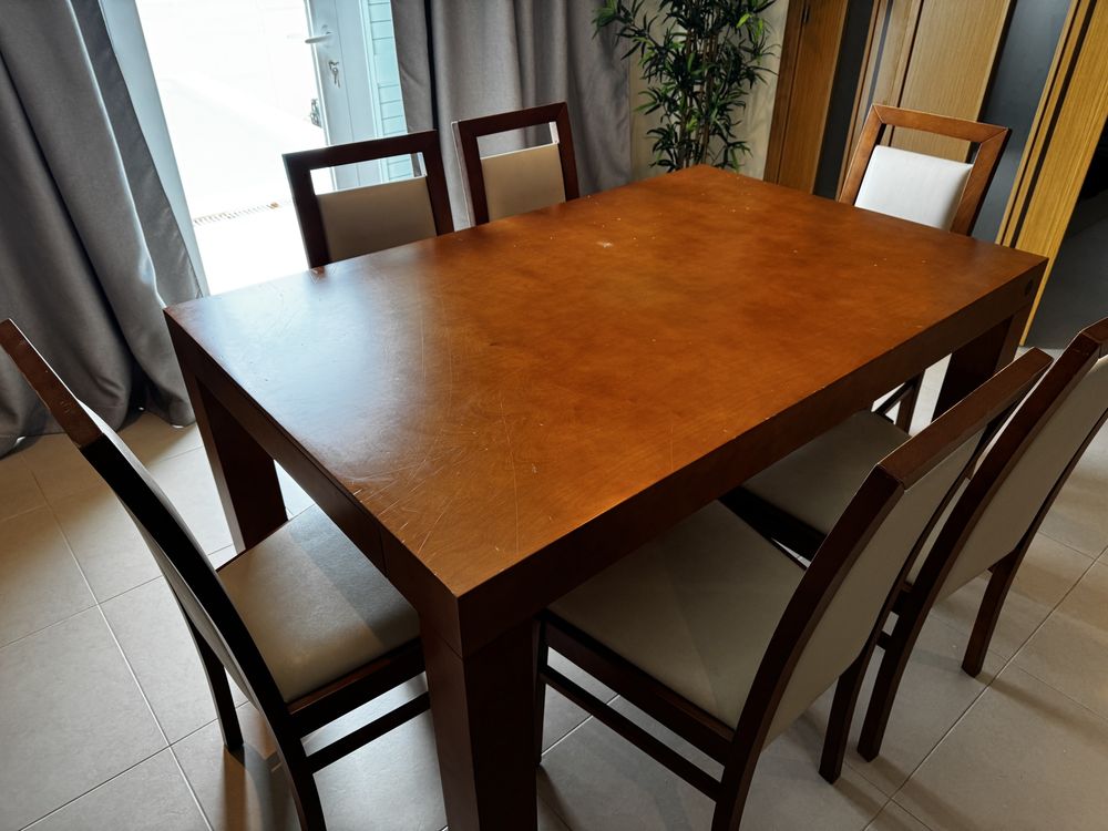 Mesa Antarte 1,5mt extensivel a 2,5mt e 10pax