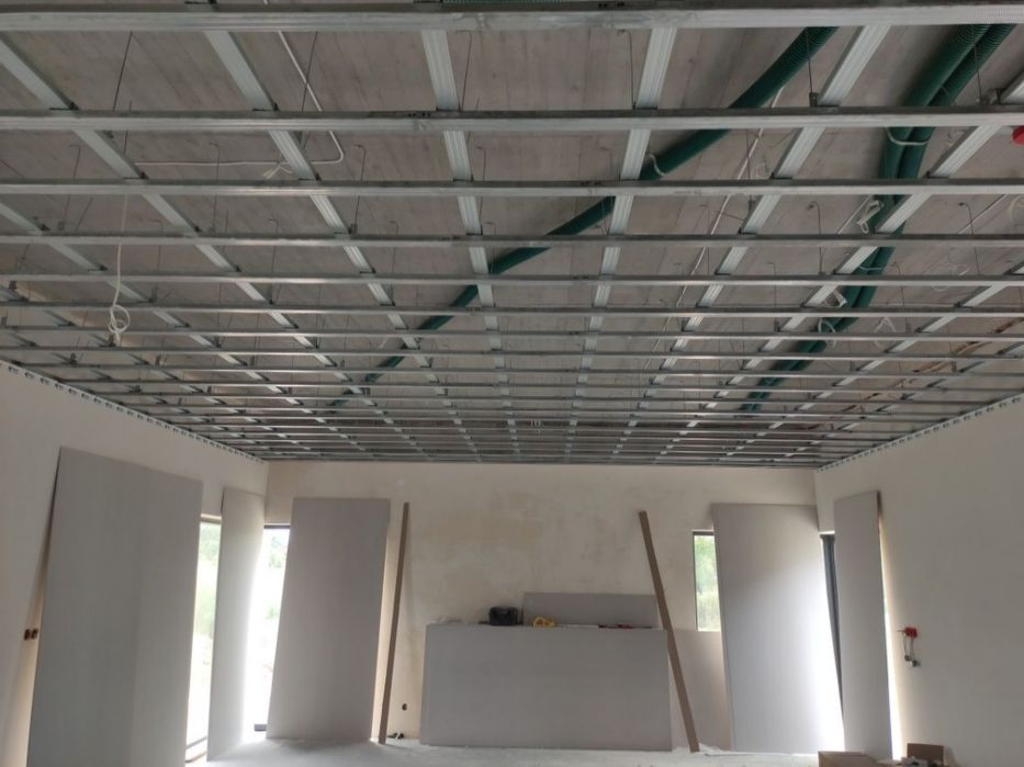 Eleganckie Wykończenia Wnętrz