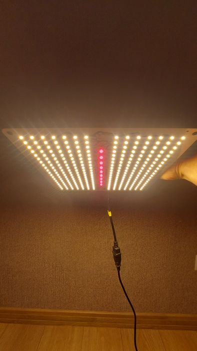 Lampa led do uprawy roślin