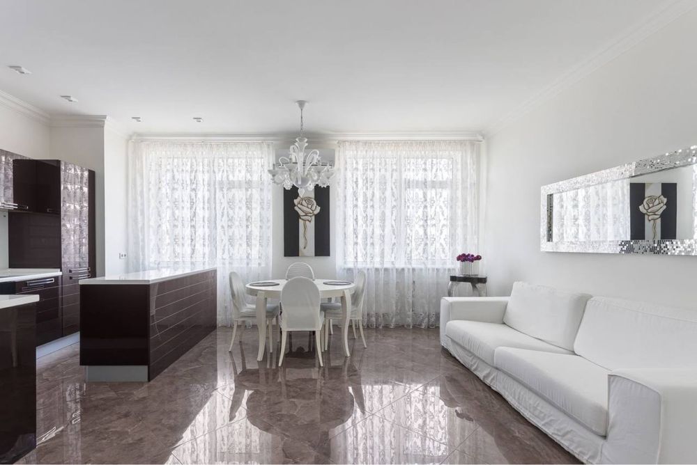 2 спальни + студия. Аркадия. Аренда на год без удорожания!