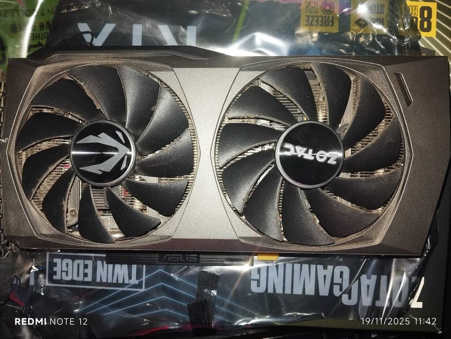 Placa Gráfica ZOTAC GAMING RTX 3060 Ti - 8GB - Excelente Estado.