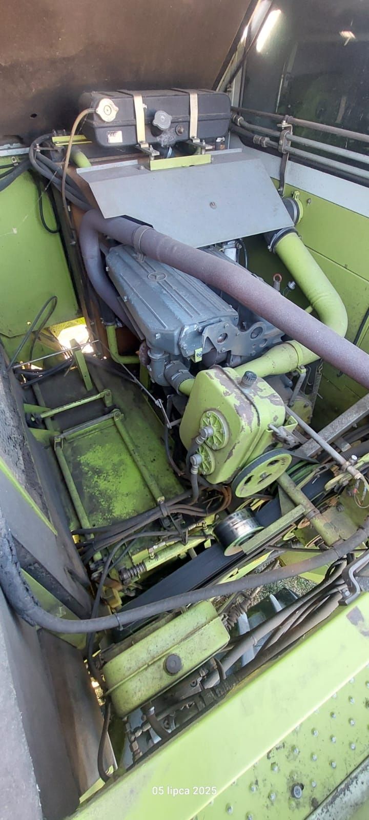 Kombajn claas mega dominator 204